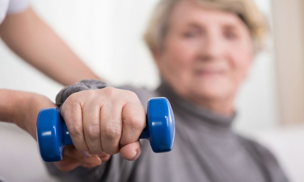 7 Ways to Manage Chronic Pain - Desert Edge Physical Therapy