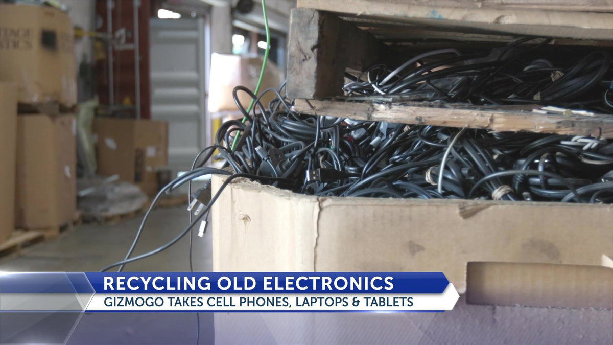 How To Safely Recycle Old Electronic Gadgets